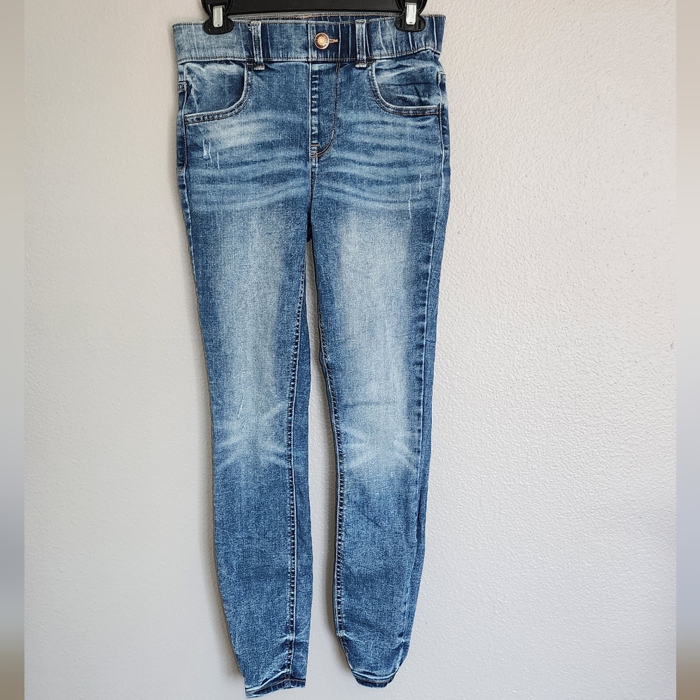 MAURICES SUPER HIGH RISE PULL-ON JEANS/ SIZE XS (0-2)
